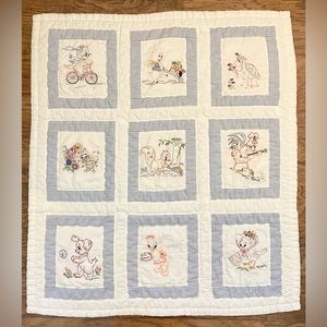 Vintage🪡🧵handmade baby quilt 👶🏻 Embroidered Blanket crib bedding /display